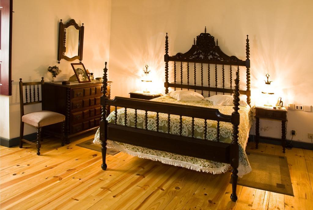 Solar Dos Caldeira E Bourbon Guest House Zebras Bagian luar foto