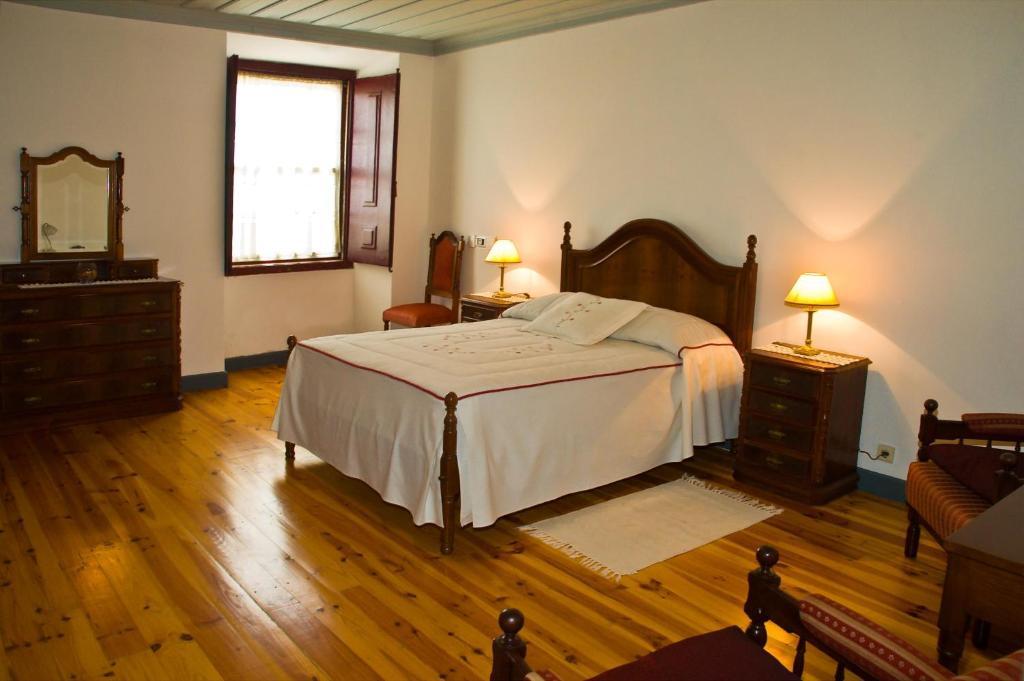 Solar Dos Caldeira E Bourbon Guest House Zebras Ruang foto